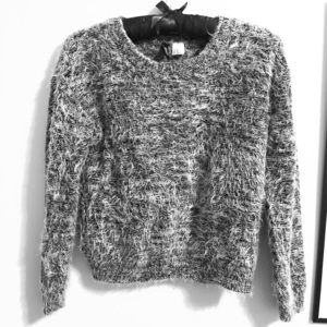 H&M Fuzzy Sweater XS